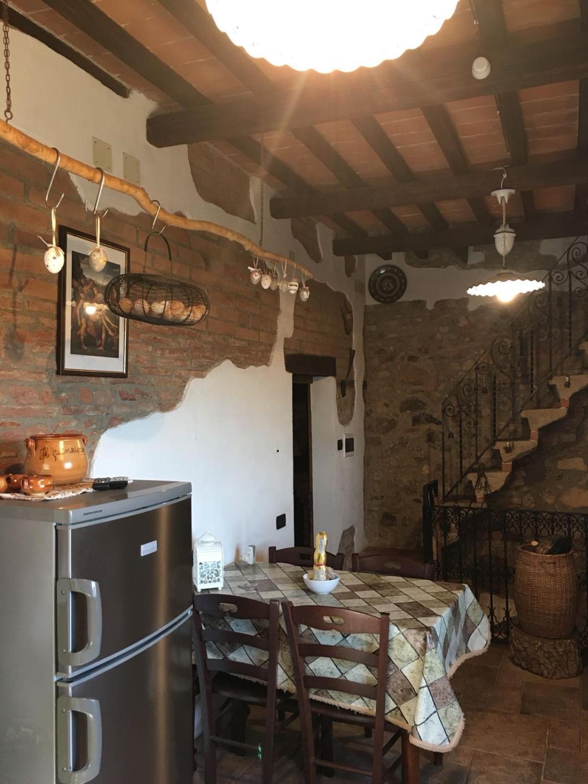 Apartamento La Divina Dimora Il Castello Degli Spiriti Magni Montepescali Exterior foto