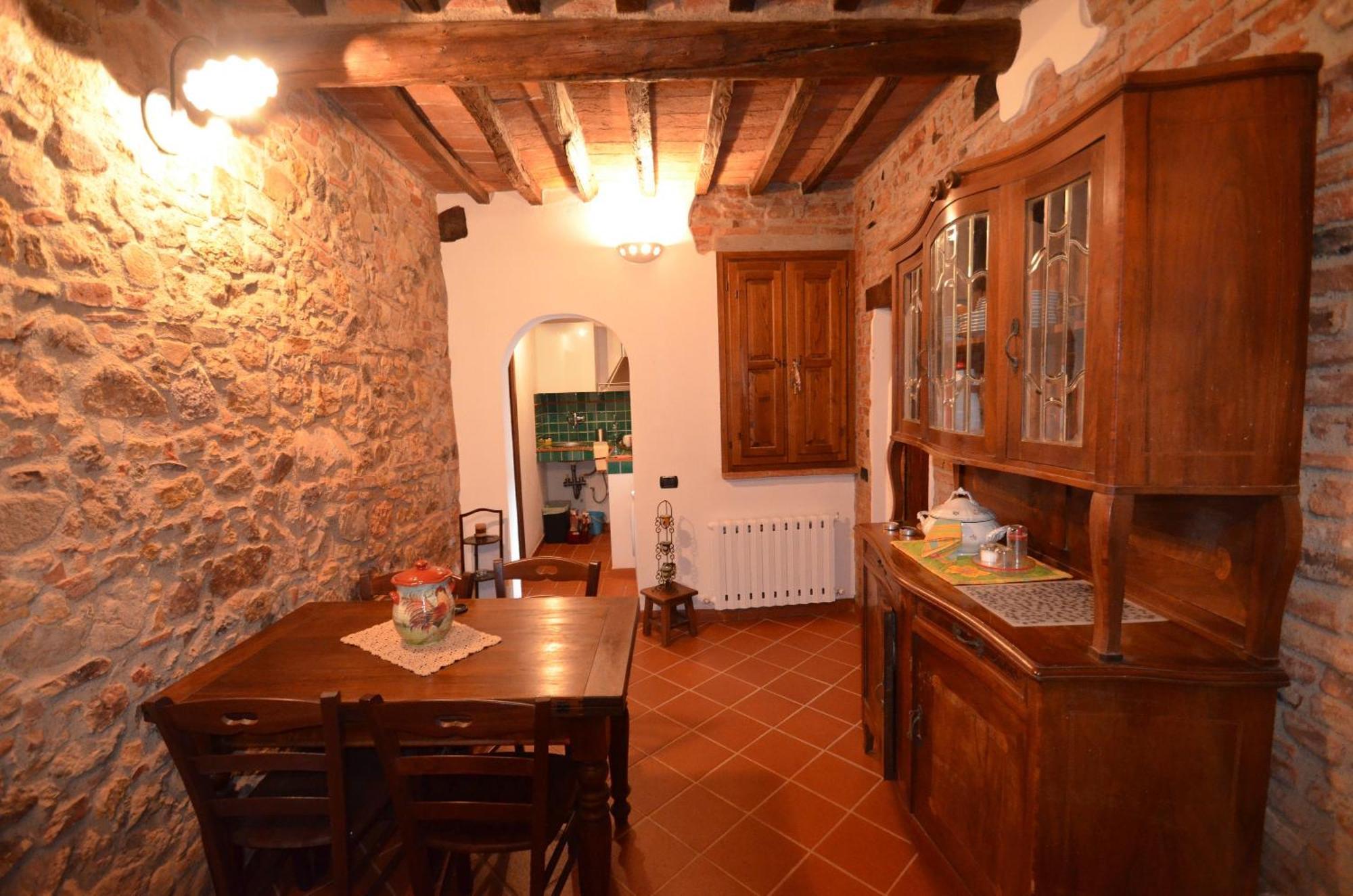 Apartamento La Divina Dimora Il Castello Degli Spiriti Magni Montepescali Habitación foto