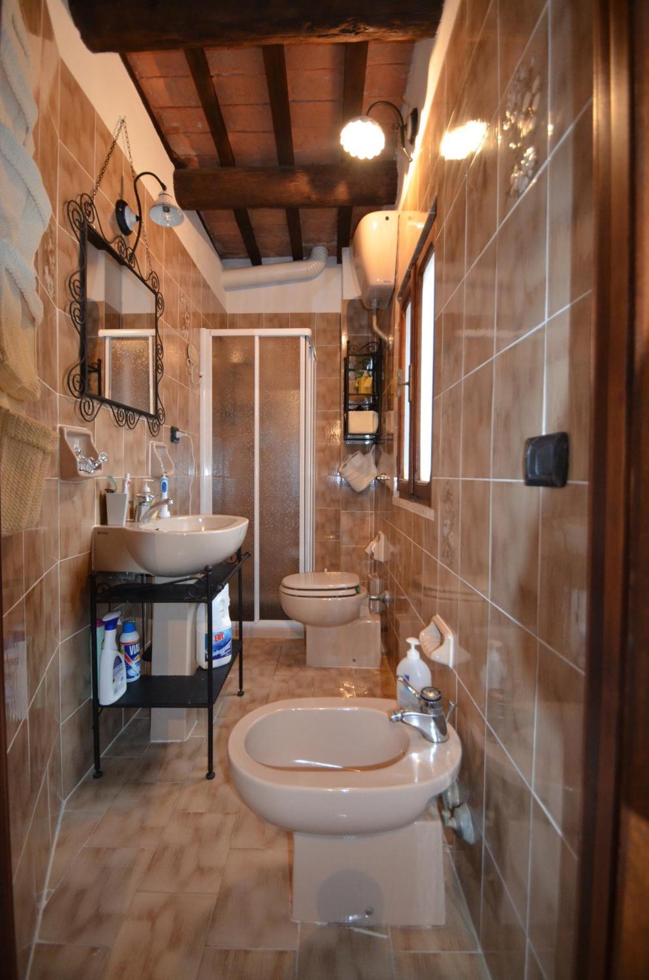 Apartamento La Divina Dimora Il Castello Degli Spiriti Magni Montepescali Habitación foto